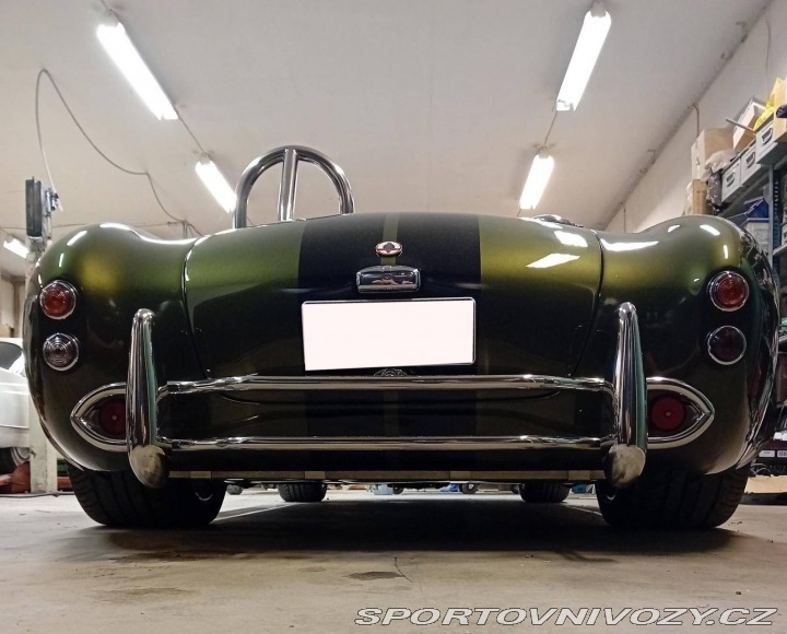 Ostatní značky Ostatní modely AC Cobra replika 2011