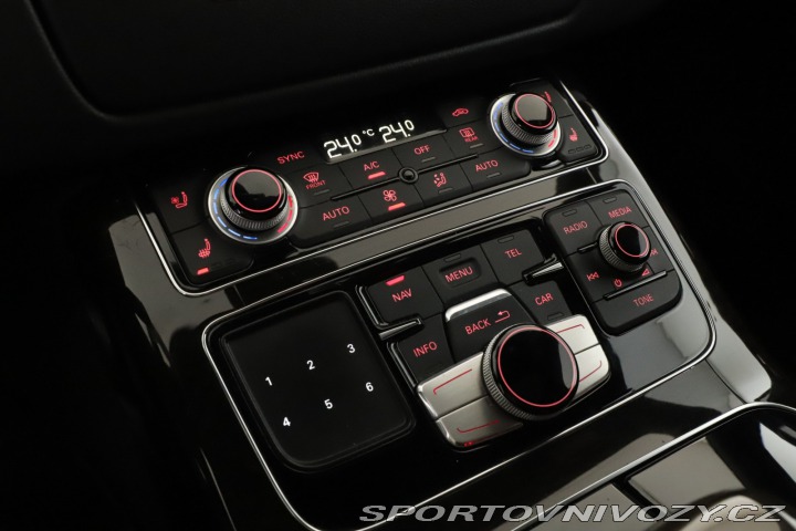 Audi Ostatní modely A8  4.0 TFSI 2015