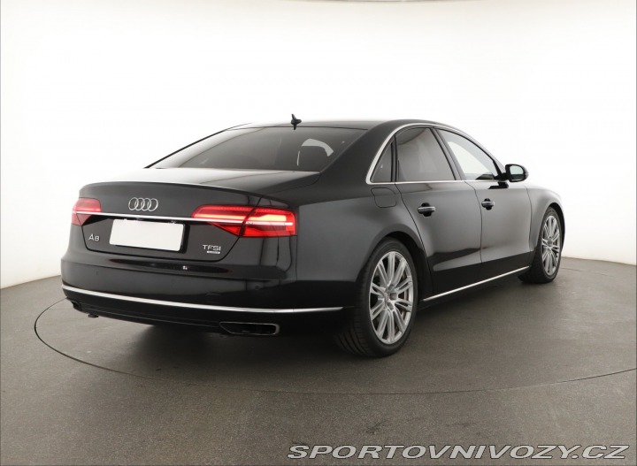 Audi Ostatní modely A8  4.0 TFSI 2015
