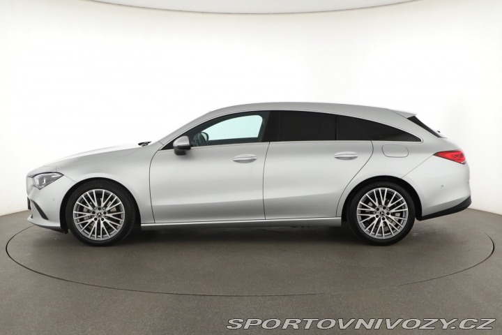 Mercedes-Benz CLA 200 2023