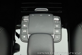 Mercedes-Benz CLA 200 2023