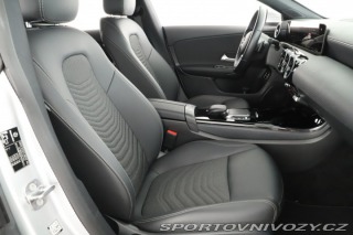Mercedes-Benz CLA 200 2023