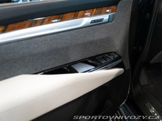Ostatní značky Ostatní modely Cadillac Escalade 6.2 ESV Sport Platinum 20 2025