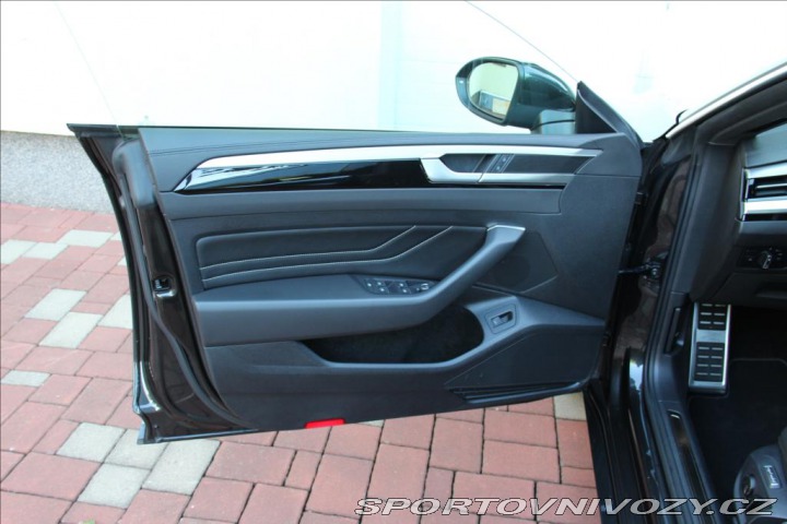 Volkswagen Arteon Shooting Brake 2,0 TSI 19 2022