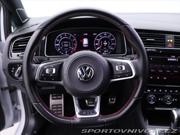 Volkswagen Golf 2,0 TSI 180kW GTI DSG 1.M 2017