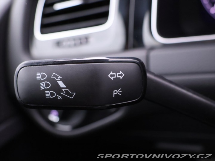 Volkswagen Golf 2,0 TSI 180kW GTI DSG 1.M 2017