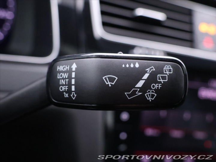 Volkswagen Golf 2,0 TSI 180kW GTI DSG 1.M 2017