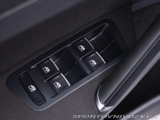 Volkswagen Golf 2,0 TSI 180kW GTI DSG 1.M 2017