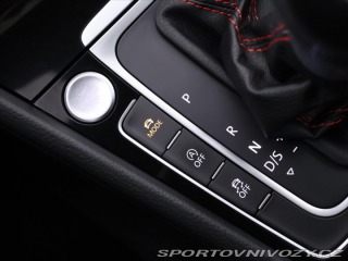 Volkswagen Golf 2,0 TSI 180kW GTI DSG 1.M 2017