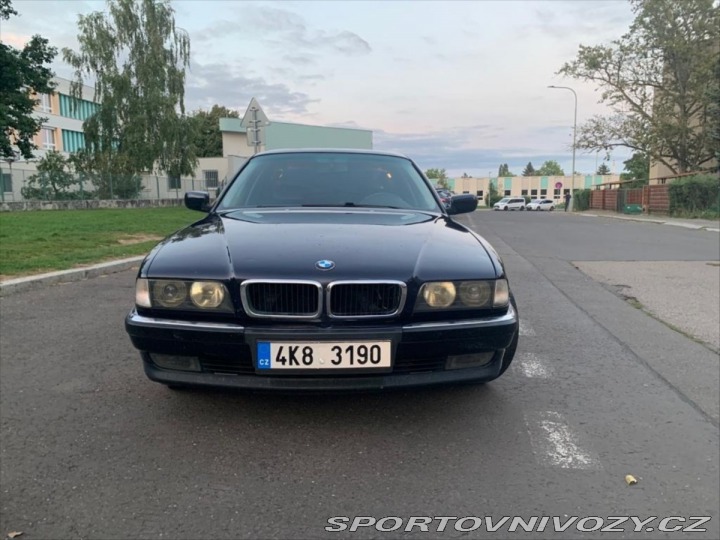 BMW 3 4,0   E38 740i 210kw LPG 1994