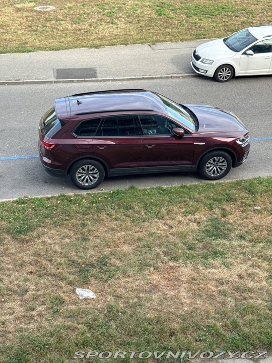 Volkswagen Ostatní modely Touareg 3,0 1800