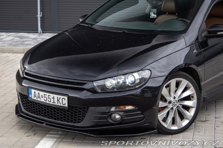 Volkswagen Scirocco 2.0 TSI DSG 2009