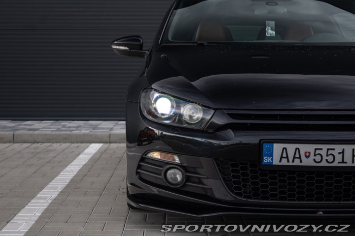 Volkswagen Scirocco 2.0 TSI DSG 2009
