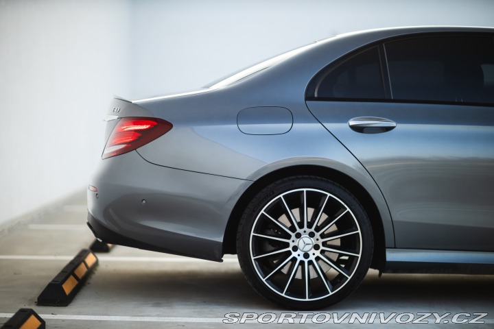 Mercedes-Benz E E43 2017