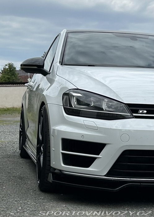 Volkswagen Golf R