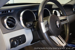 Ford Mustang Coupe V6 4,0L 2007