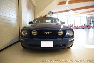 Ford Mustang Coupe V6 4,0L 2007