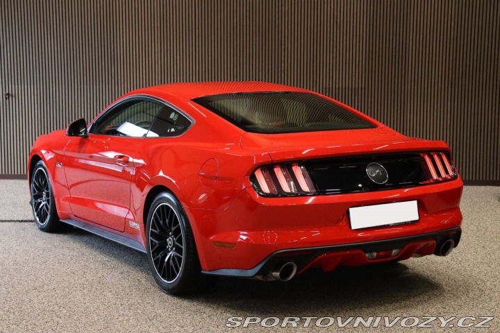 Ford Mustang GT 2016