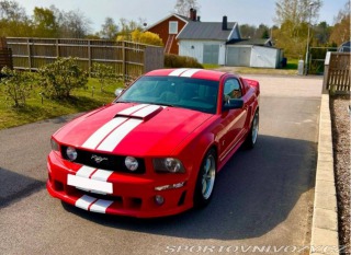 Ford Mustang Roush Stage 1. V8