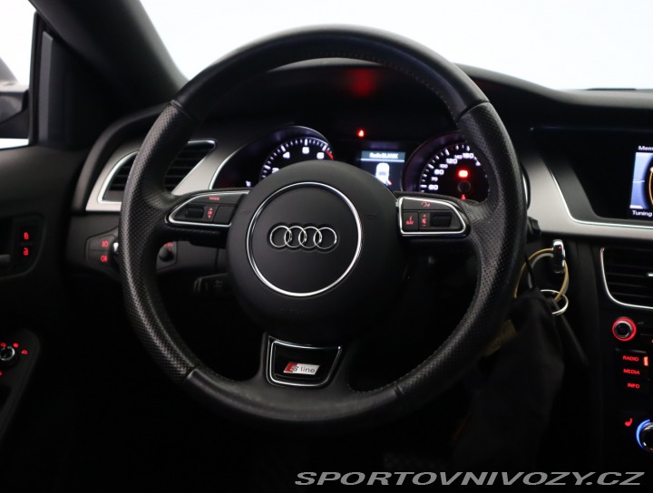 Audi A5 S-Line 2.0 TFSI 2012