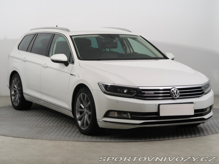 Volkswagen Ostatní modely Passat Highline 2.0 BiTDI 2015