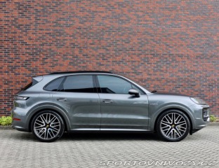 Porsche Cayenne 3.0 V6 eHybrid 346KW SPO 2024
