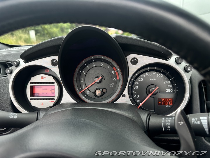 Nissan 370 Z CABRIO, 3.7 241 KW, Servi 2012