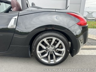 Nissan 370 Z CABRIO, 3.7 241 KW, Servi 2012