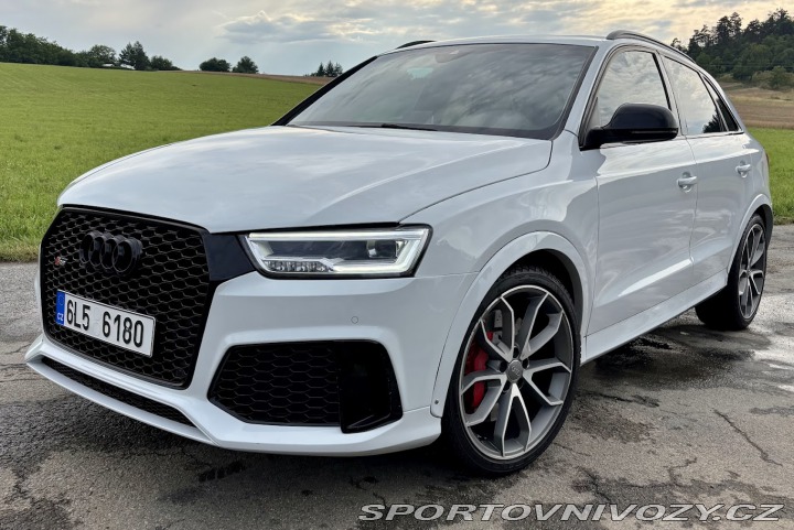 Audi RS Q3 2015