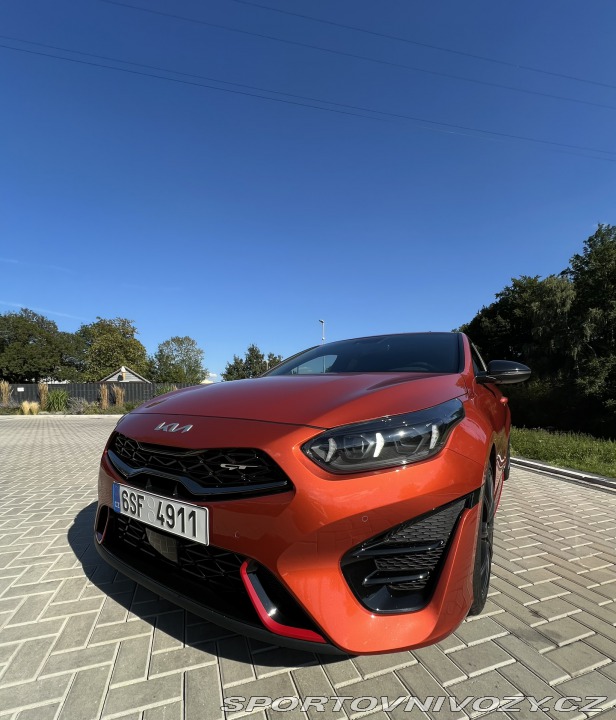 Kia Ceed GT Záruka, 2x sada kol 2022