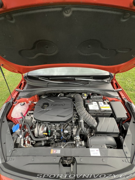 Kia Ceed GT Záruka, 2x sada kol 2022