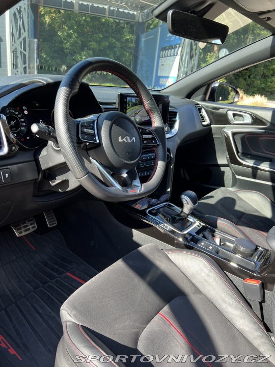 Kia Ceed GT Záruka, 2x sada kol 2022