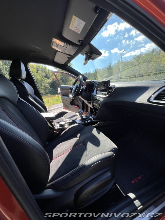 Kia Ceed GT Záruka, 2x sada kol 2022