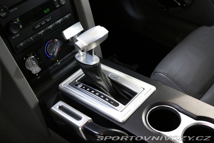 Ford Mustang GT 2005