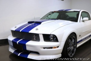 Ford Mustang GT 2005