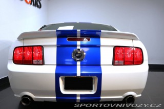 Ford Mustang GT 2005