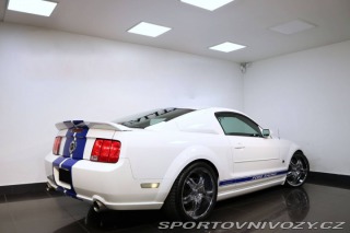 Ford Mustang GT 2005