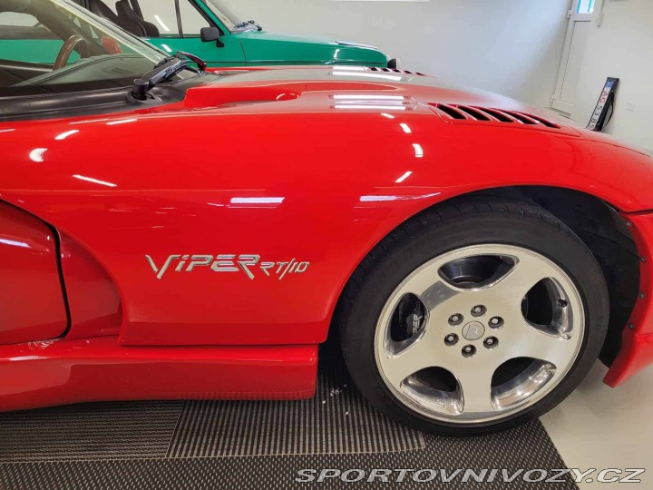 Dodge Viper 8,0 RT/10 2001