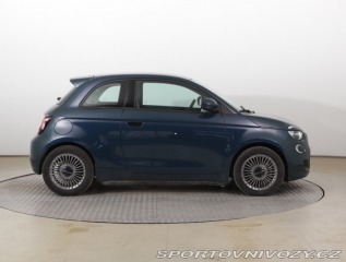 Fiat 500 500e  42 kWh 2022
