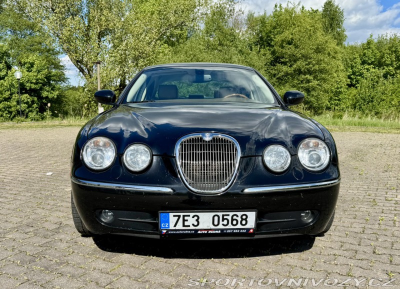 Jaguar S-Type 4.2 V8