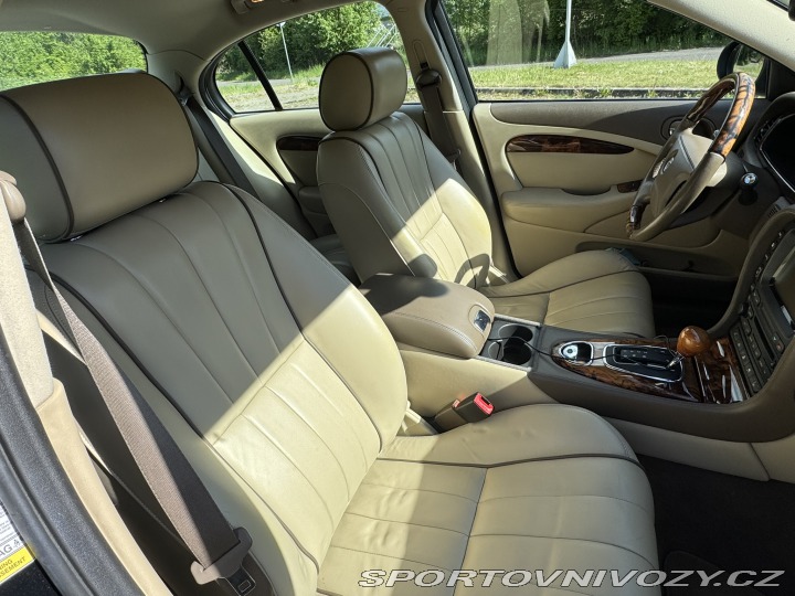 Jaguar S-Type 4.2 V8 2006