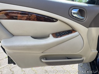 Jaguar S-Type 4.2 V8 2006