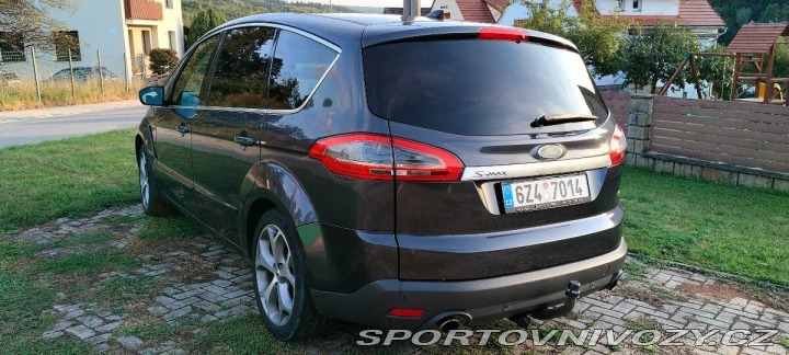 Ford Ostatní modely S-MAX 2,2 TDCI Titanium 2010, 2010