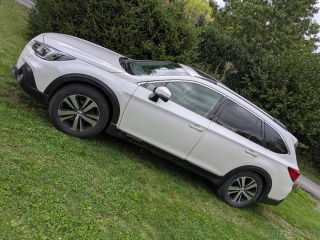 Subaru  Outback 2,5