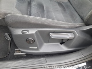 Volkswagen Golf 2,0   110kW,koupeno nové 2016