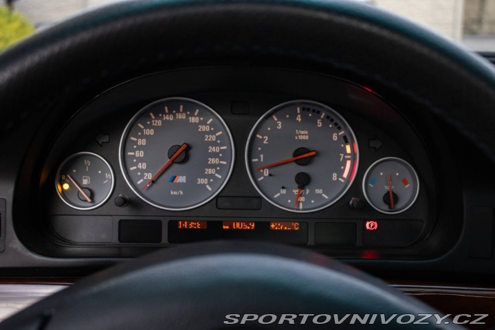 BMW M5 5.0 V8 Manual Individual 1998