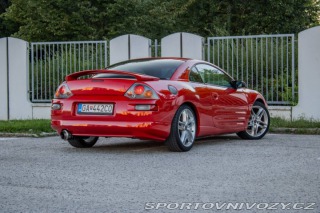 Mitsubishi Eclipse 2.4 benzín / Renovované 2001
