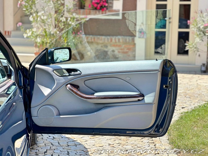 BMW 3 30Ci | 6st. manuál 2004