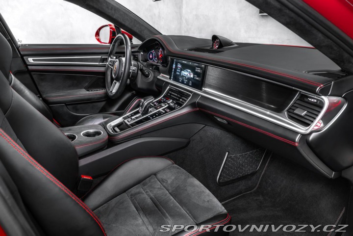 Porsche Panamera Nezávislé topení 1800