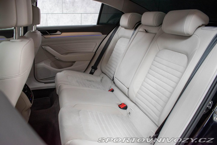 Volkswagen Ostatní modely Passat TSI 206kW 4M*REZERVACE 2021